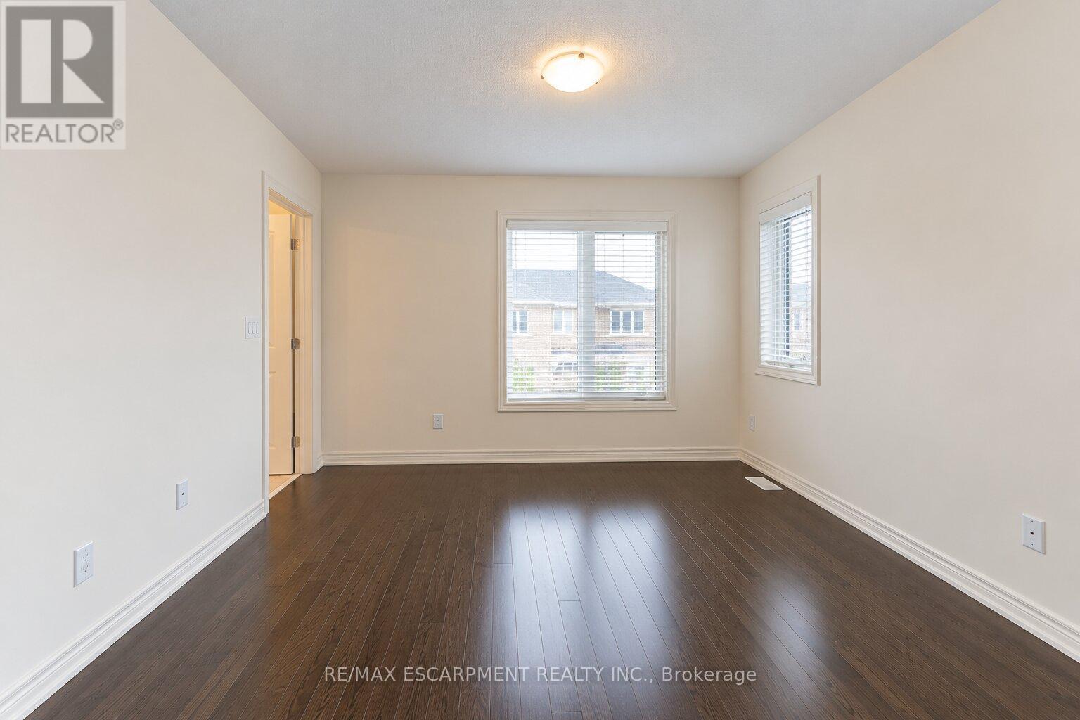 3930 Tufgar Crescent, Burlington, ON photo 31