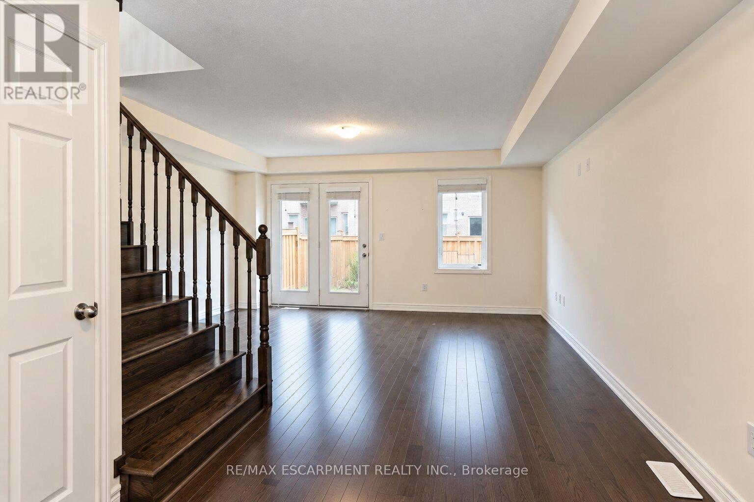 3930 Tufgar Crescent, Burlington, ON photo 8