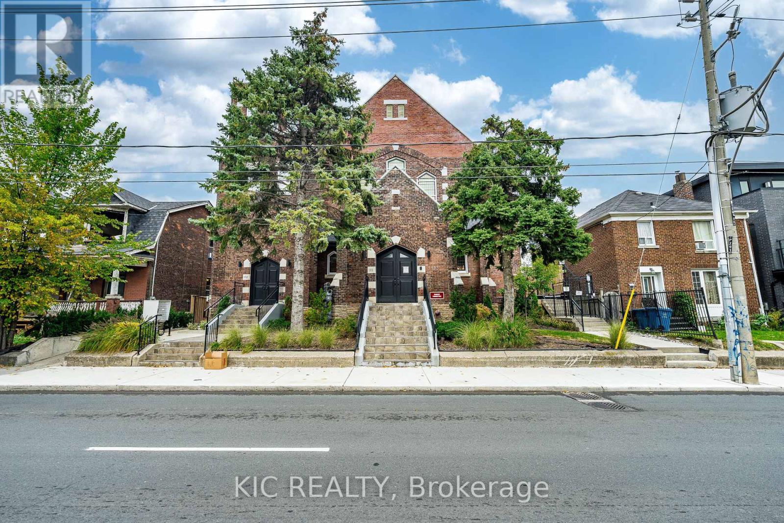 #111 1183 DUFFERIN STREET - 1