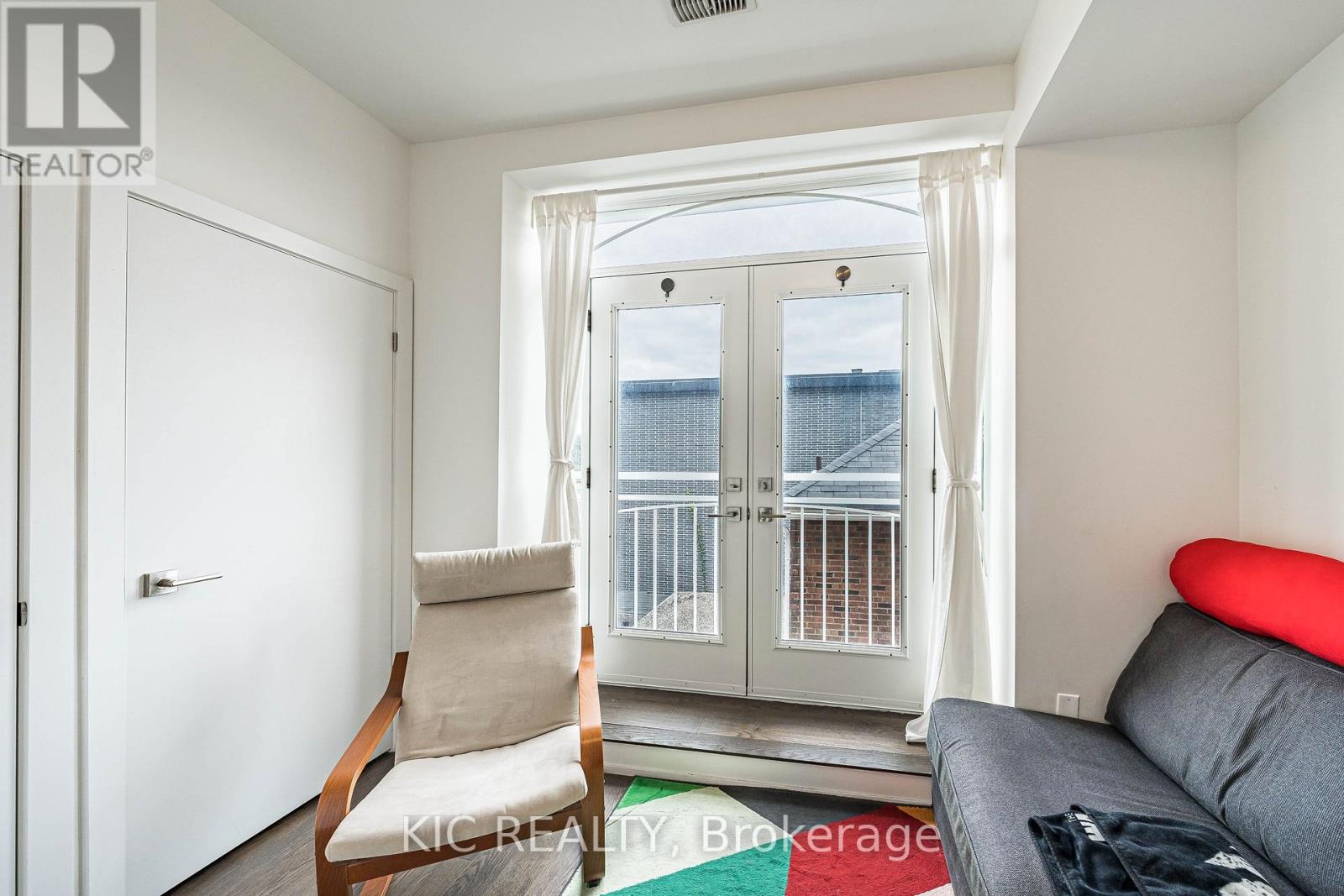 #111 1183 DUFFERIN STREET - Image 15