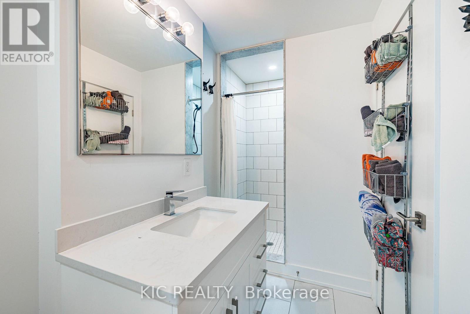 #111 1183 DUFFERIN STREET - 29