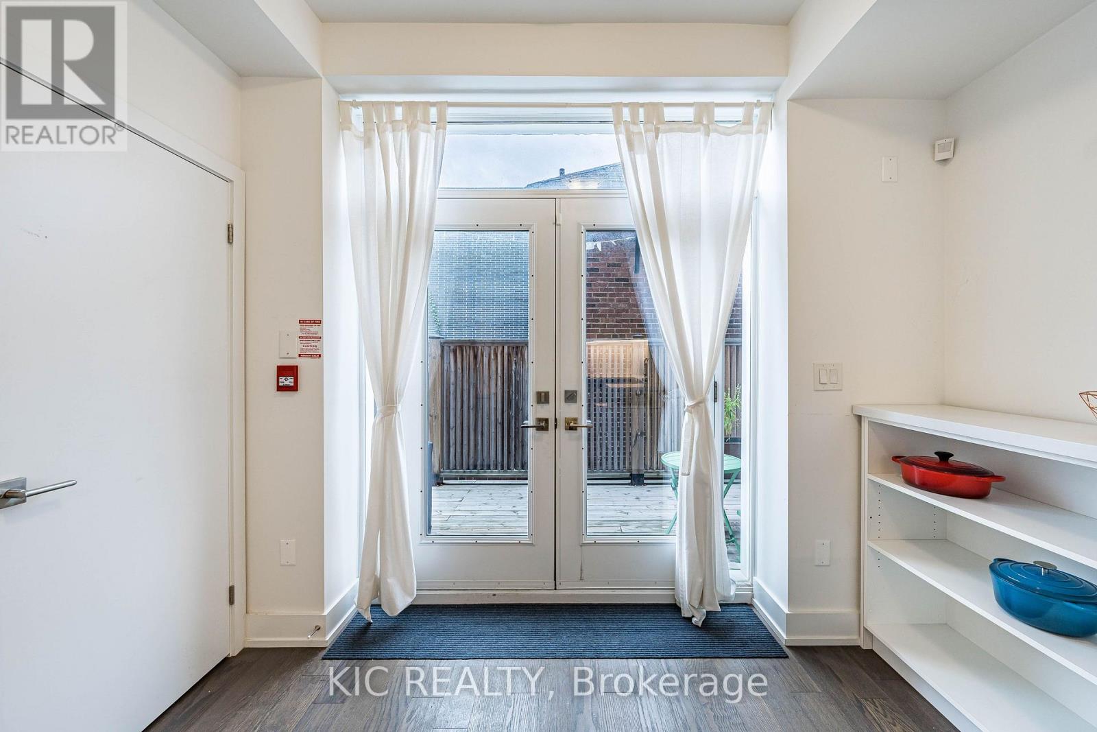 #111 1183 DUFFERIN STREET - 3