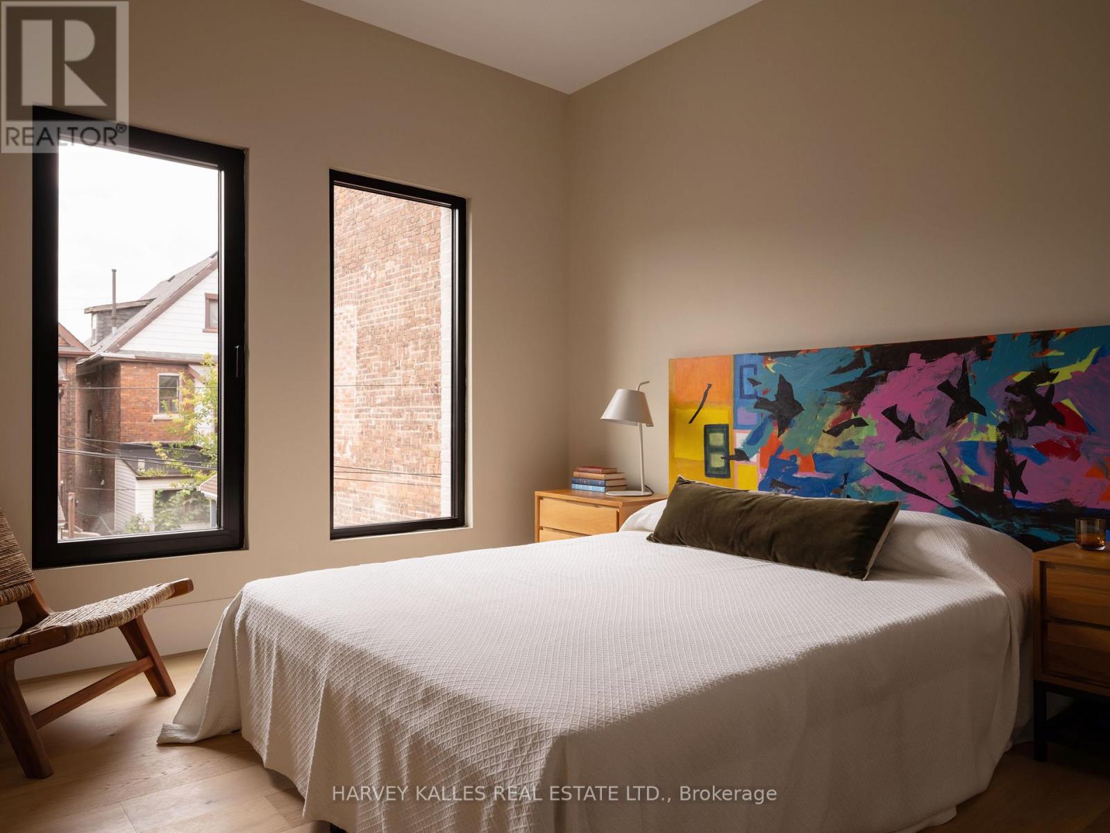 #B 157 HALLAM STREET - Image 12