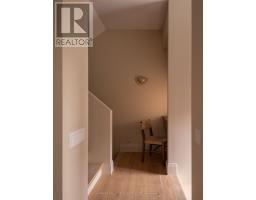 B - 157 Hallam Street, Toronto, ON M6H1X3 Photo 11