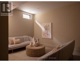 B - 157 Hallam Street, Toronto, ON M6H1X3 Photo 21