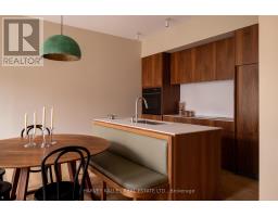 B - 157 Hallam Street, Toronto, ON M6H1X3 Photo 8