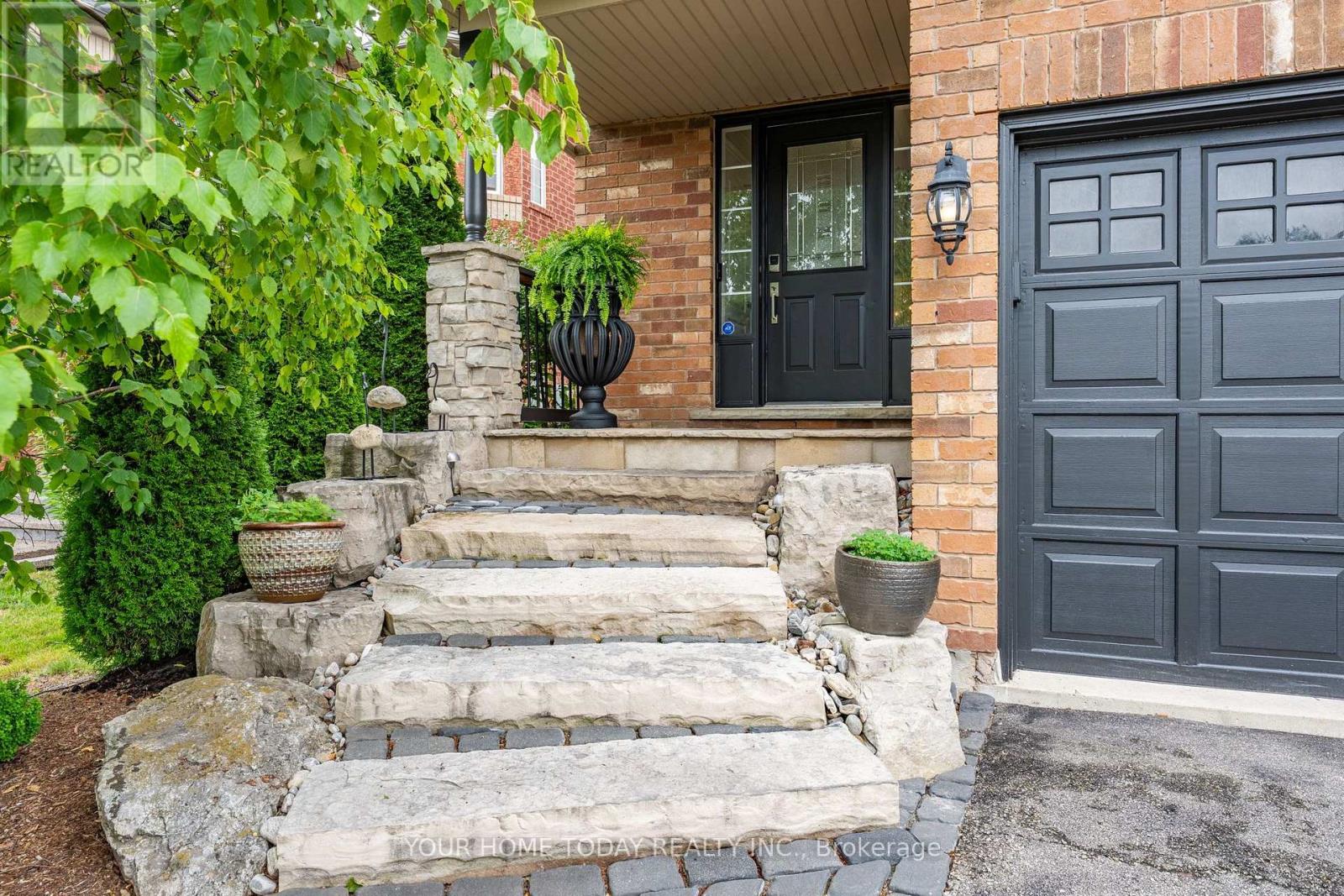 171 Miller Drive, Halton Hills, ON photo 4