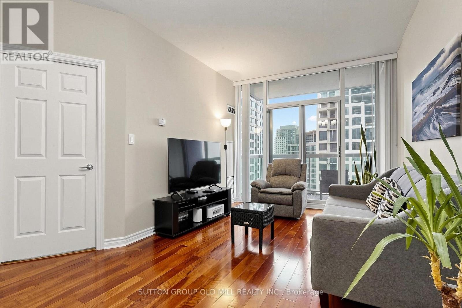 3109- 3504 Hurontario Street, Mississauga, ON photo 7
