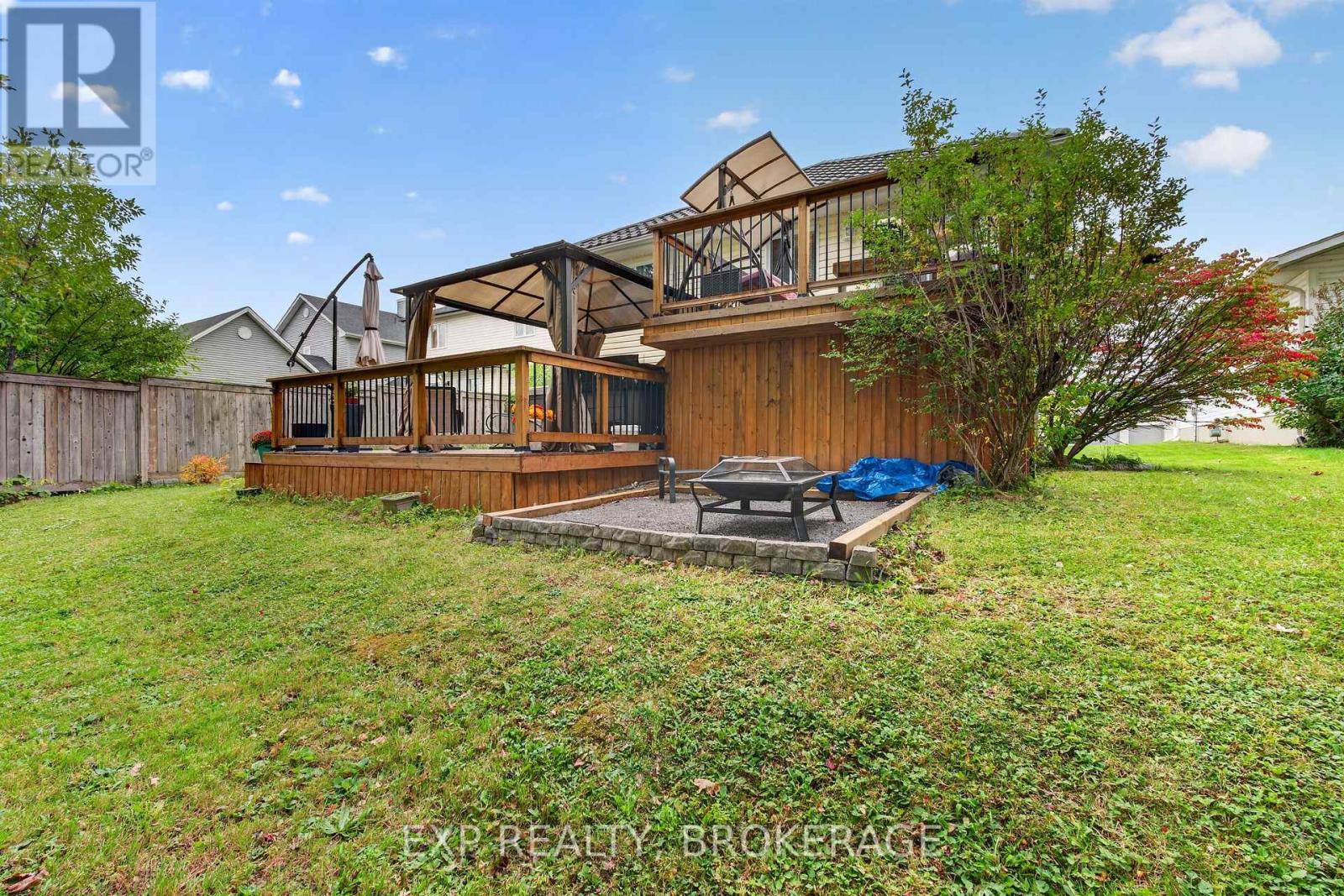 63 SPEERS BOULEVARD - Image 33