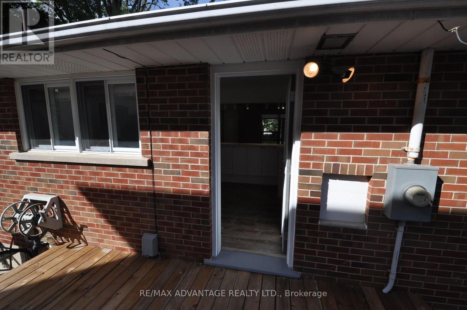 153 LANGARTH STREET W - Image 22