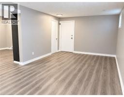 93 Brybeck Crescent Unit# C, Kitchener, ON N2M2C5 Photo 8