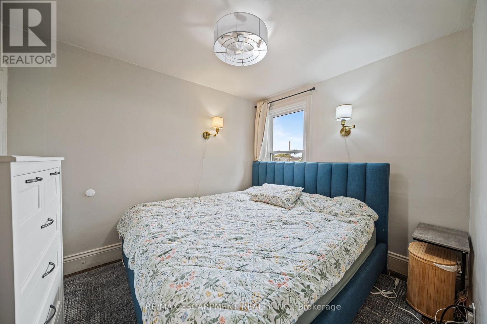 24 BELVIEW AVENUE - 22