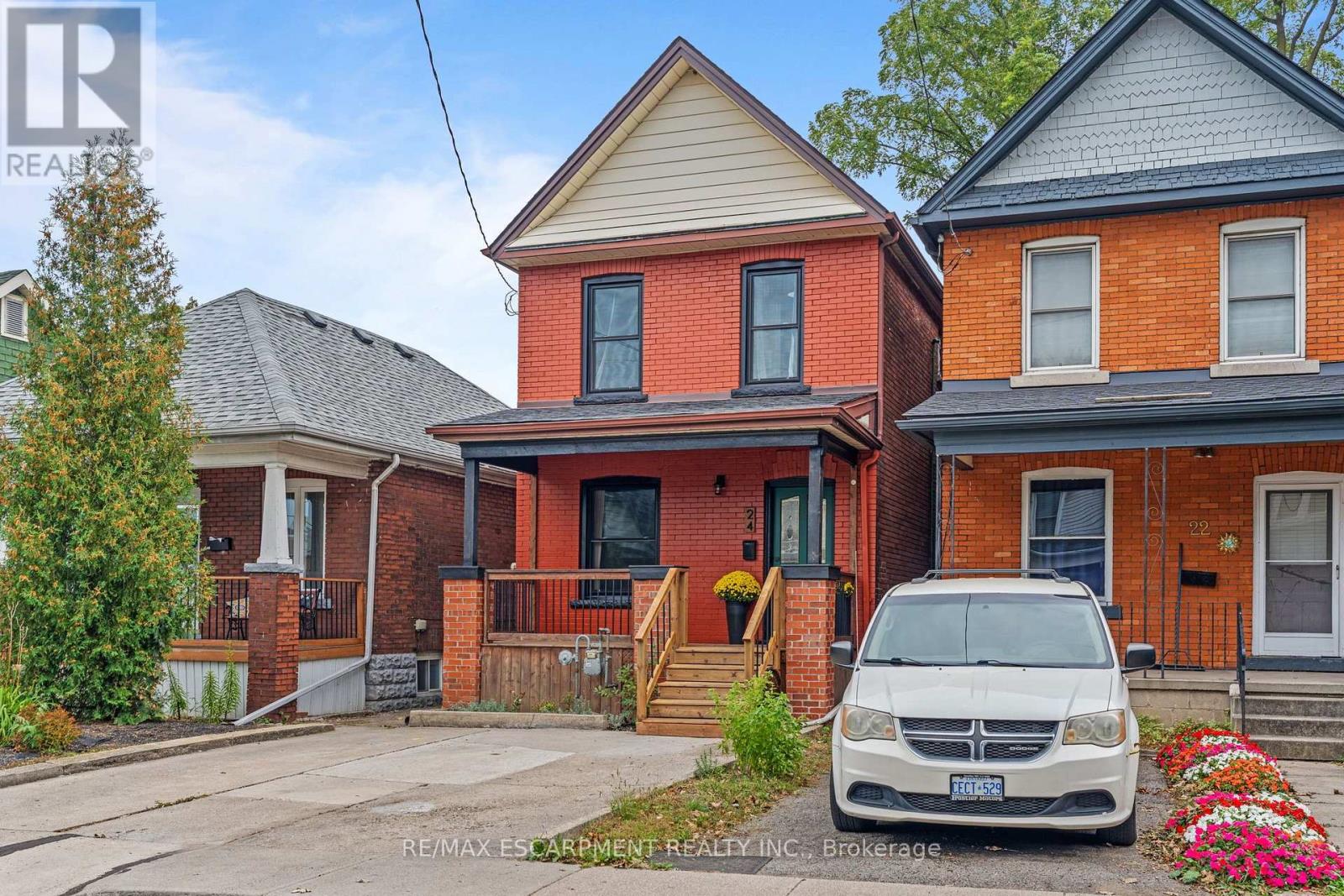 24 BELVIEW AVENUE, Hamilton (Crown Point) — photo 3