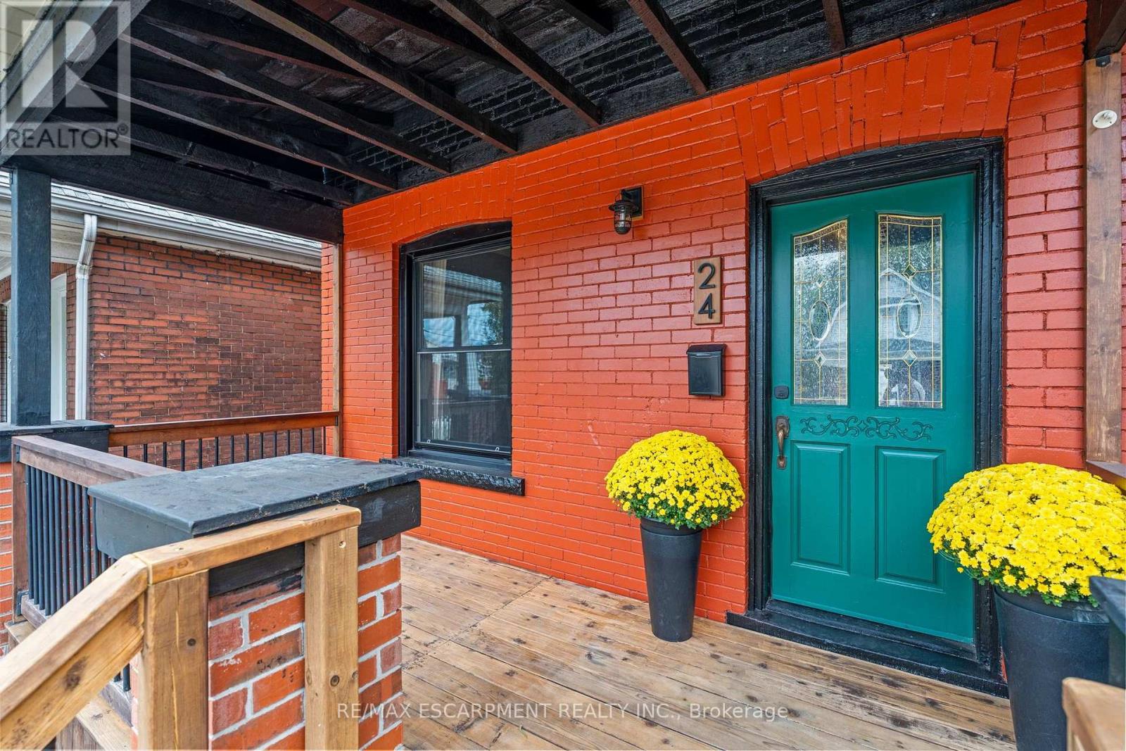 24 BELVIEW AVENUE, Hamilton (Crown Point) — photo 4