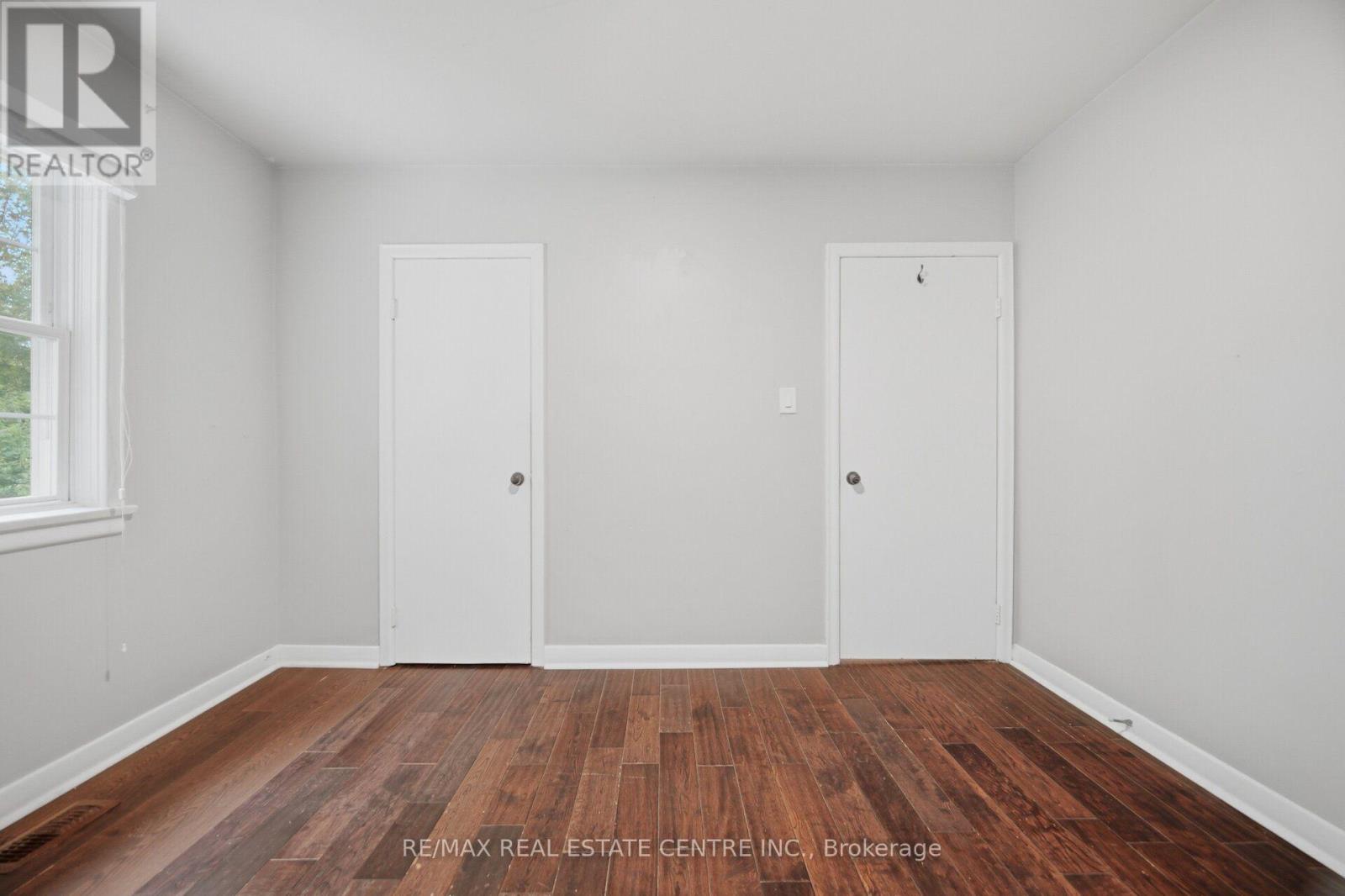 4 Lincoln Crescent, Guelph, ON photo 18