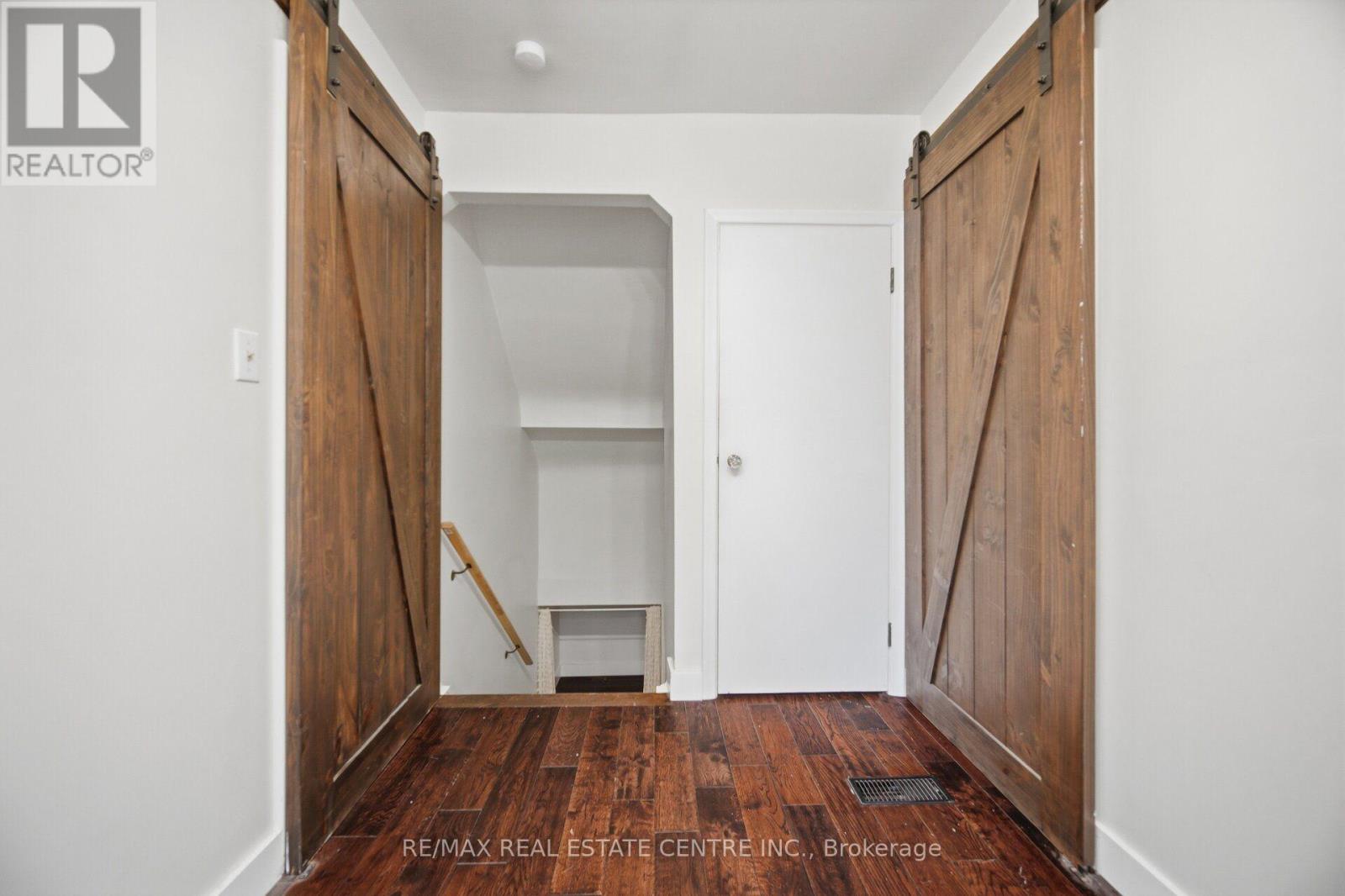 4 Lincoln Crescent, Guelph, ON photo 23