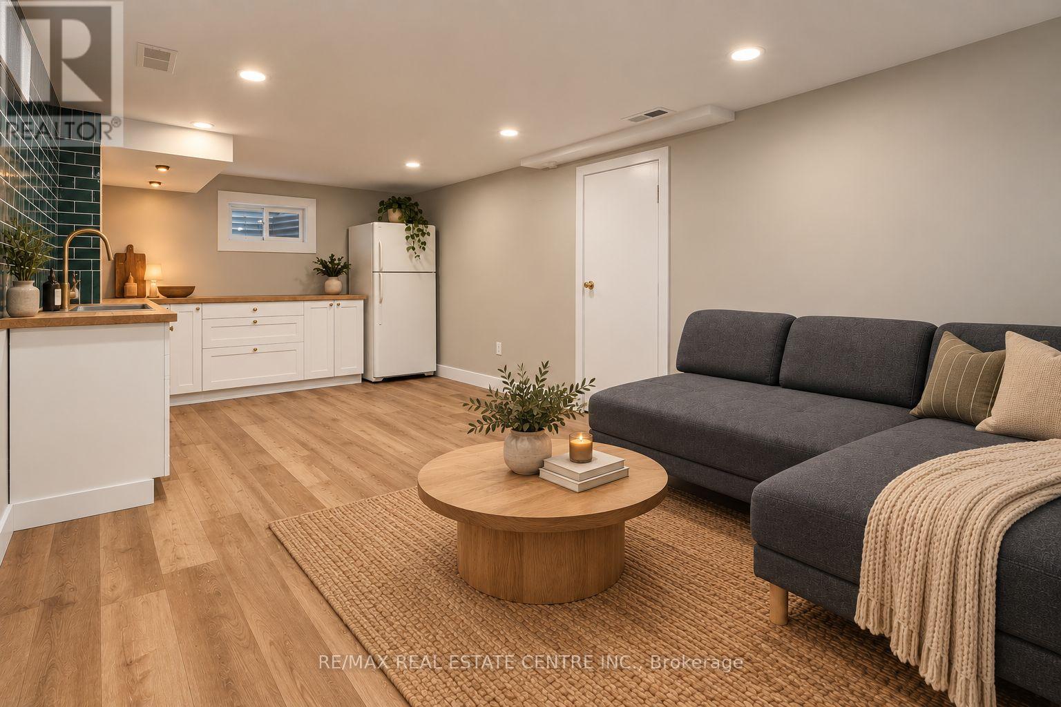 4 Lincoln Crescent, Guelph, ON photo 34