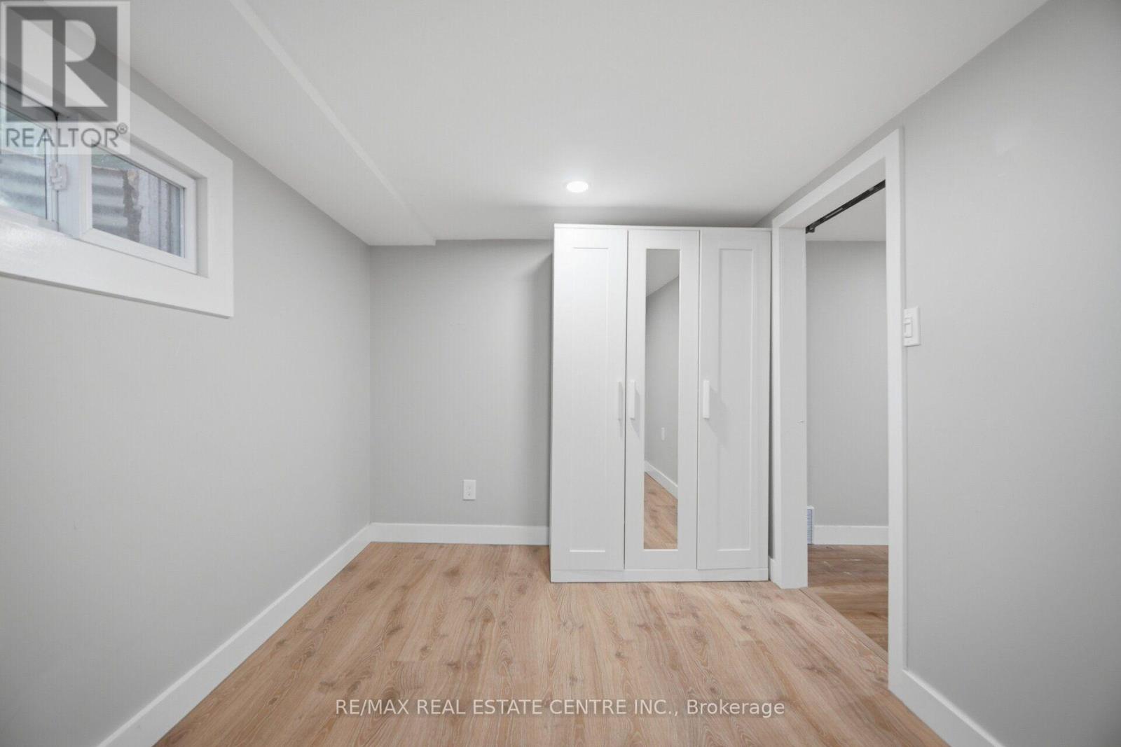 4 Lincoln Crescent, Guelph, ON photo 37