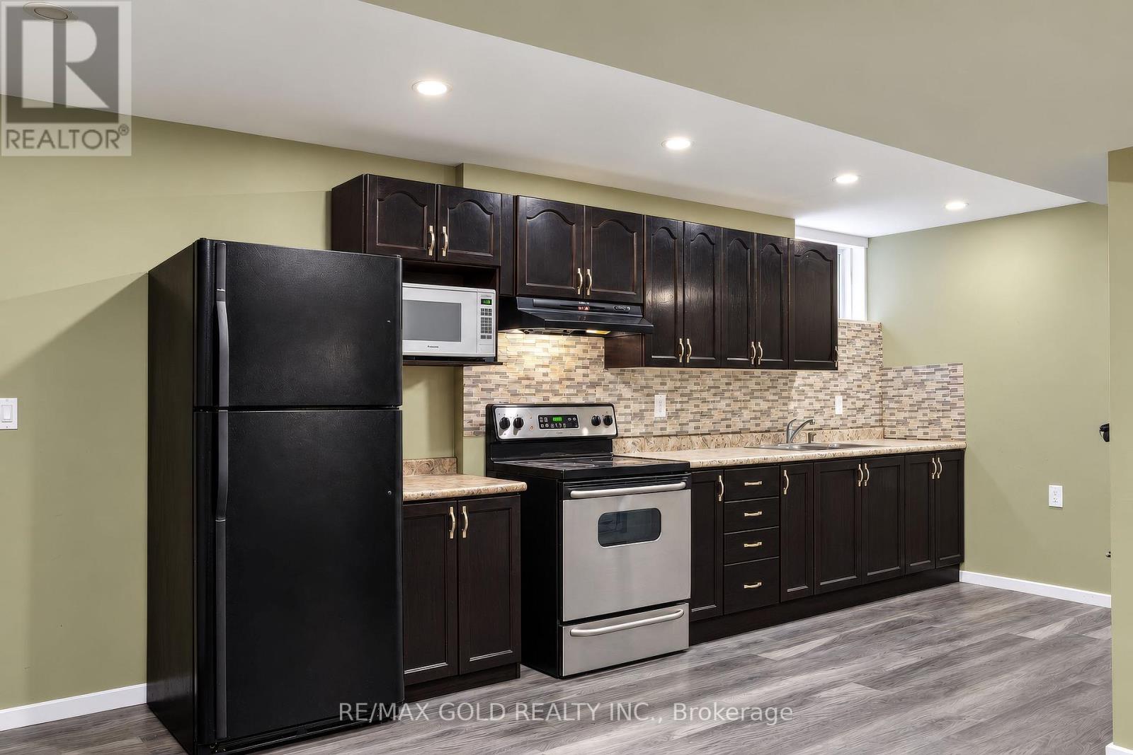 31 Melinda Street West, Kitchener, ON photo 28
