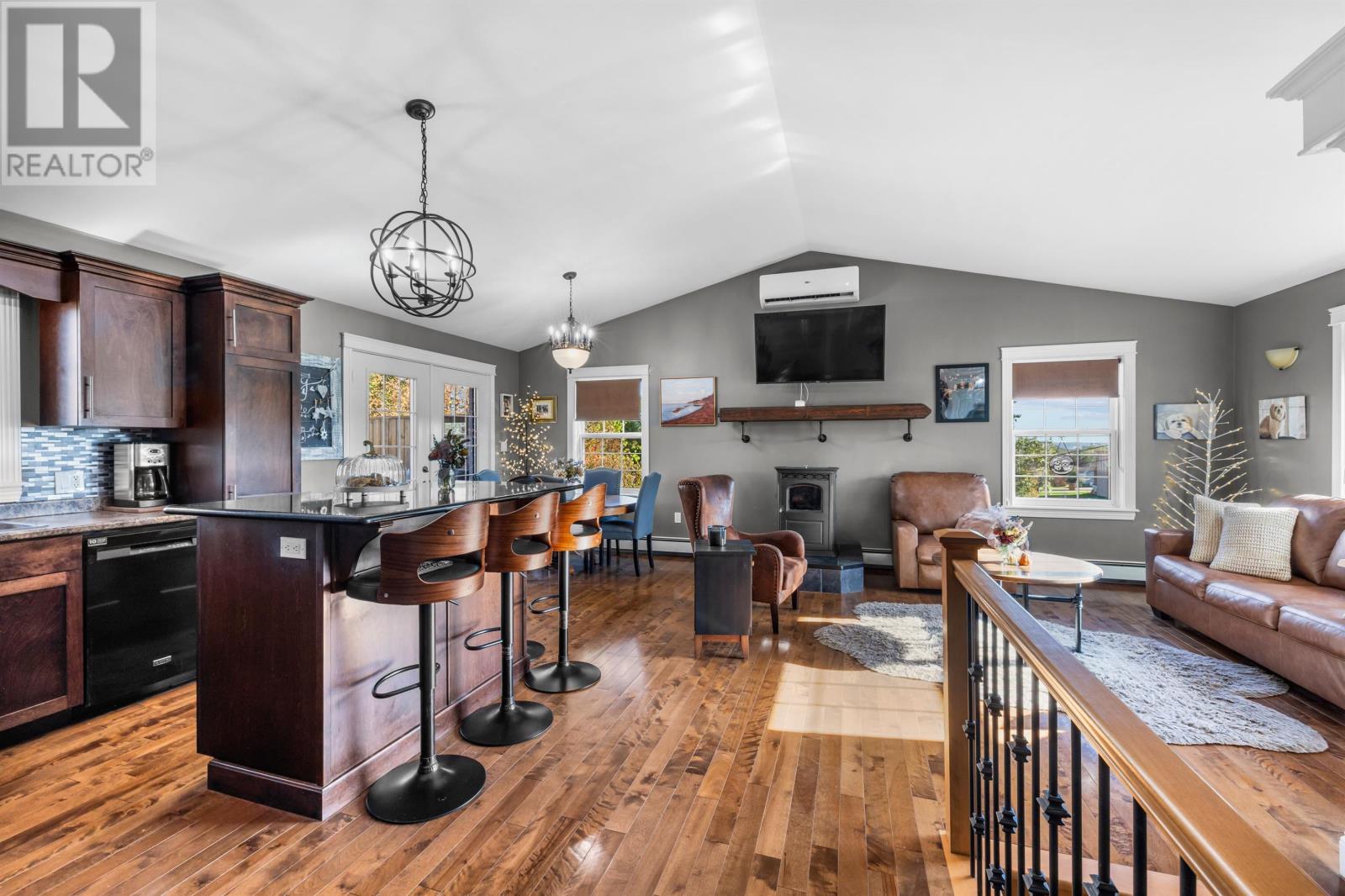 18 Cedar Avenue - Image 15