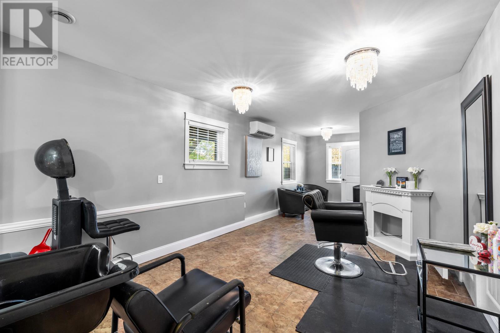 18 Cedar Avenue - Image 30