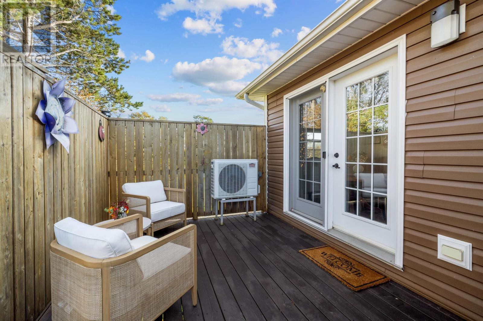 18 Cedar Avenue - Image 41