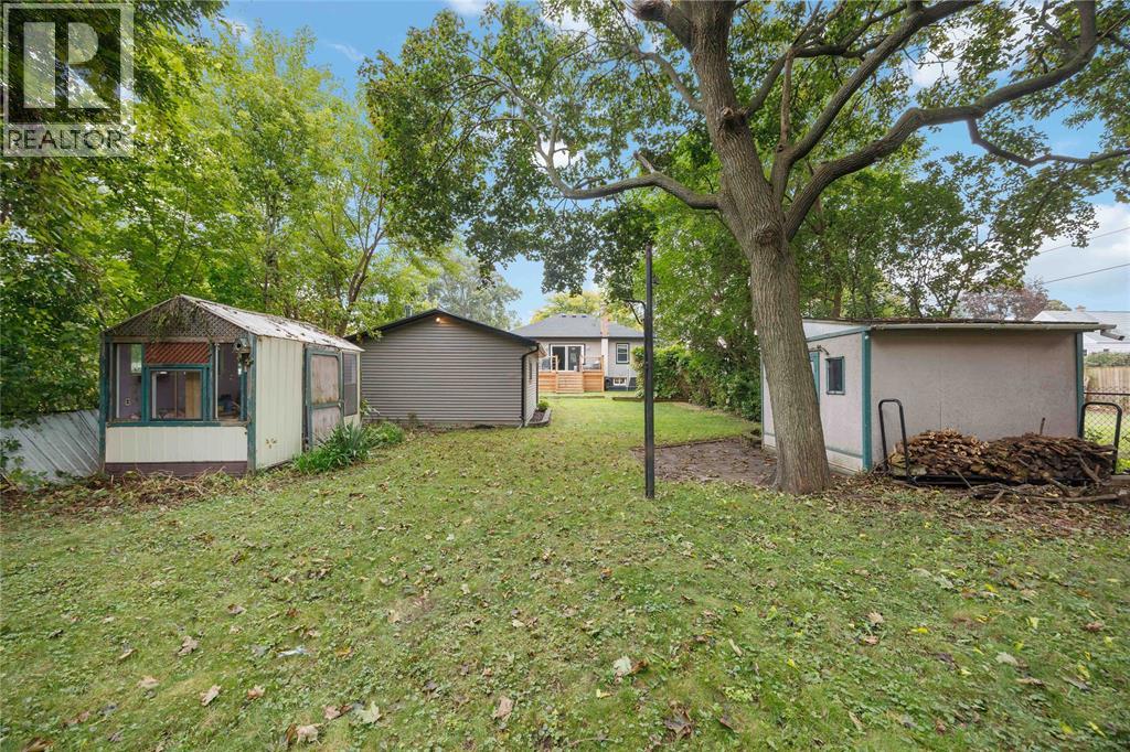 703 WILLIAM AVENUE - 44