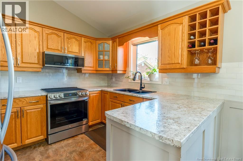 228 Herve Street - Image 12