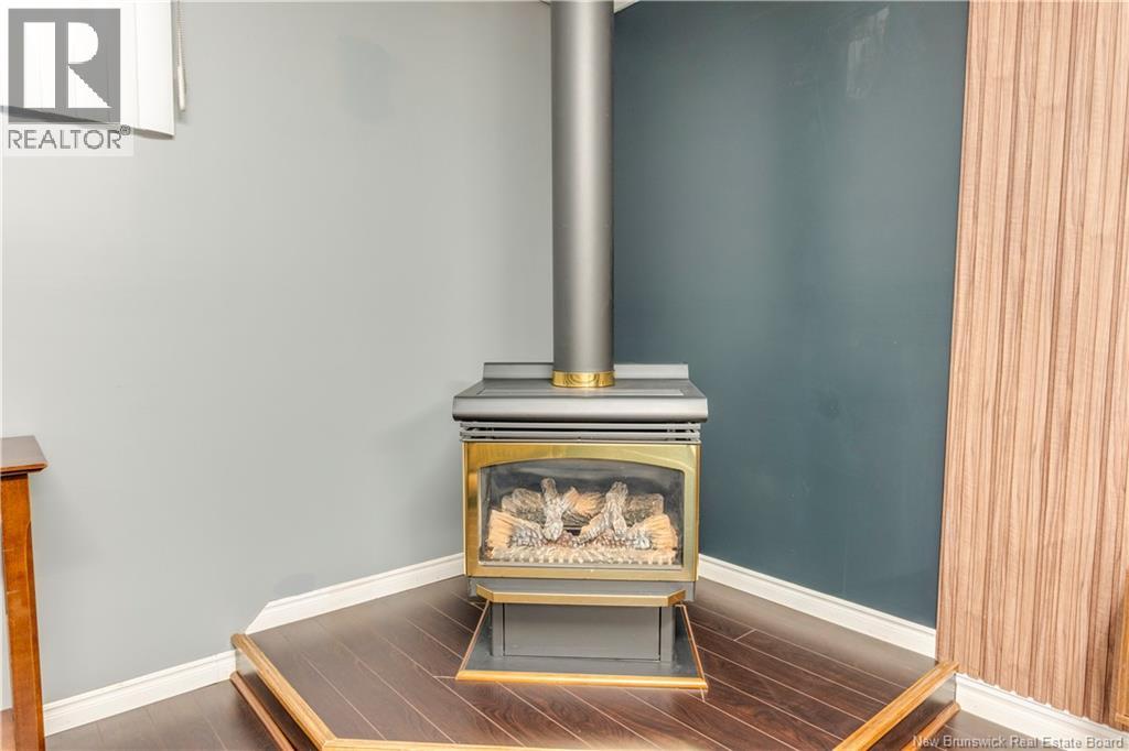 228 Herve Street - Image 39