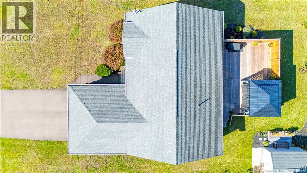 228 Herve Street - 4