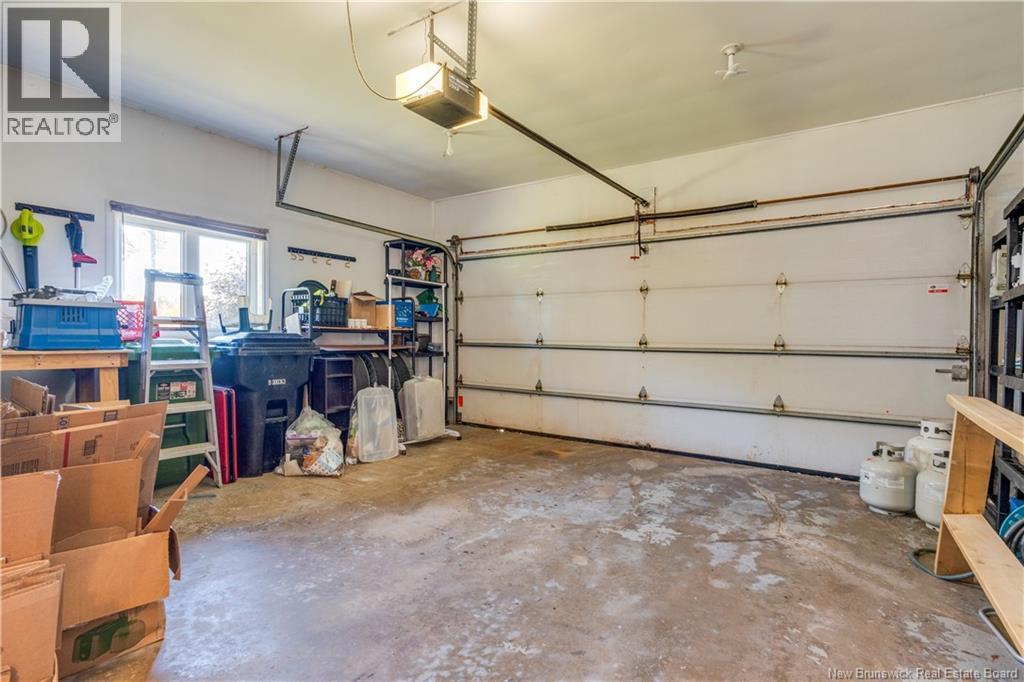 228 Herve Street - Image 44