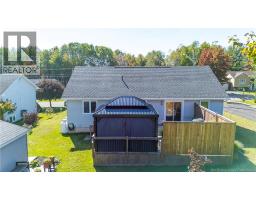 Bedroom - 228 Herve Street, Dieppe, NB E1A6Y7 Photo 7
