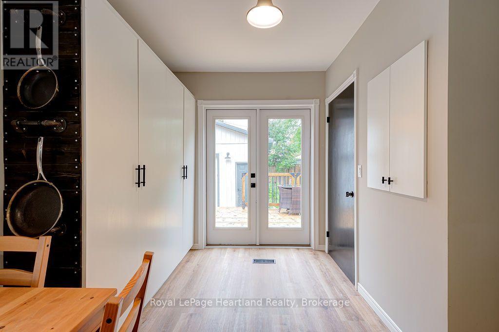 166 GODERICH STREET W - Image 18