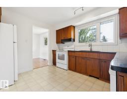 11519 42 Av Nw, Edmonton, AB T6J0W4 Photo 11