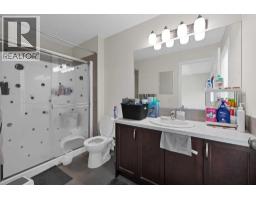 533 Savanna Boulevard NE - photo 16