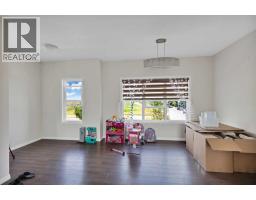 533 Savanna Boulevard NE - photo 7