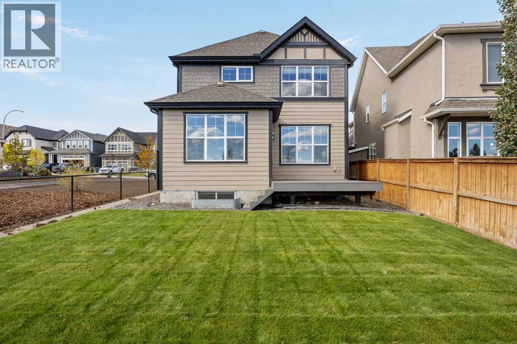 27 Mahogany Crescent SE - 45