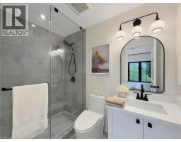 260 Kent Crescent, Burlington, ON L7L4T1 Photo 36