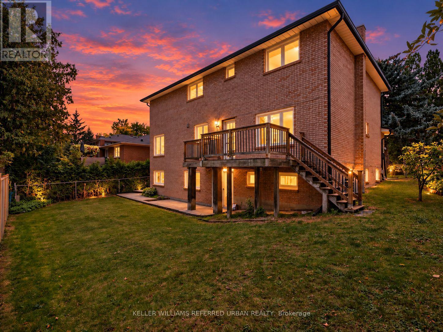 9 TIGERLILY COURT - 25