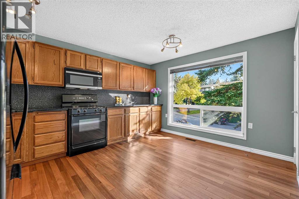 135 Point Drive NW - photo 10