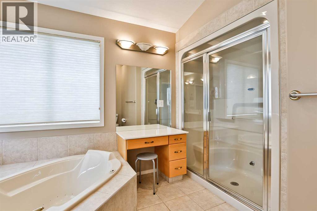 37 Squamish Crescent W - 16