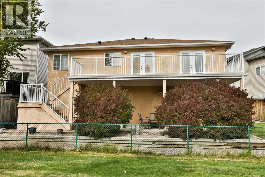 37 Squamish Crescent W - 33