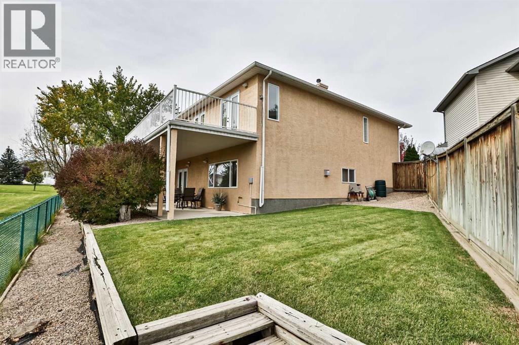 37 Squamish Crescent W - 34