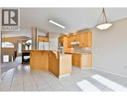 37 Squamish Crescent W - photo 12