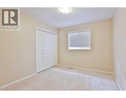 37 Squamish Crescent W - photo 18