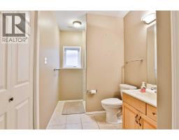37 Squamish Crescent W - photo 21