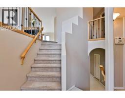 37 Squamish Crescent W - photo 3