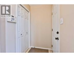 37 Squamish Crescent W - photo 4