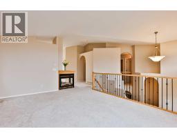 37 Squamish Crescent W - photo 7