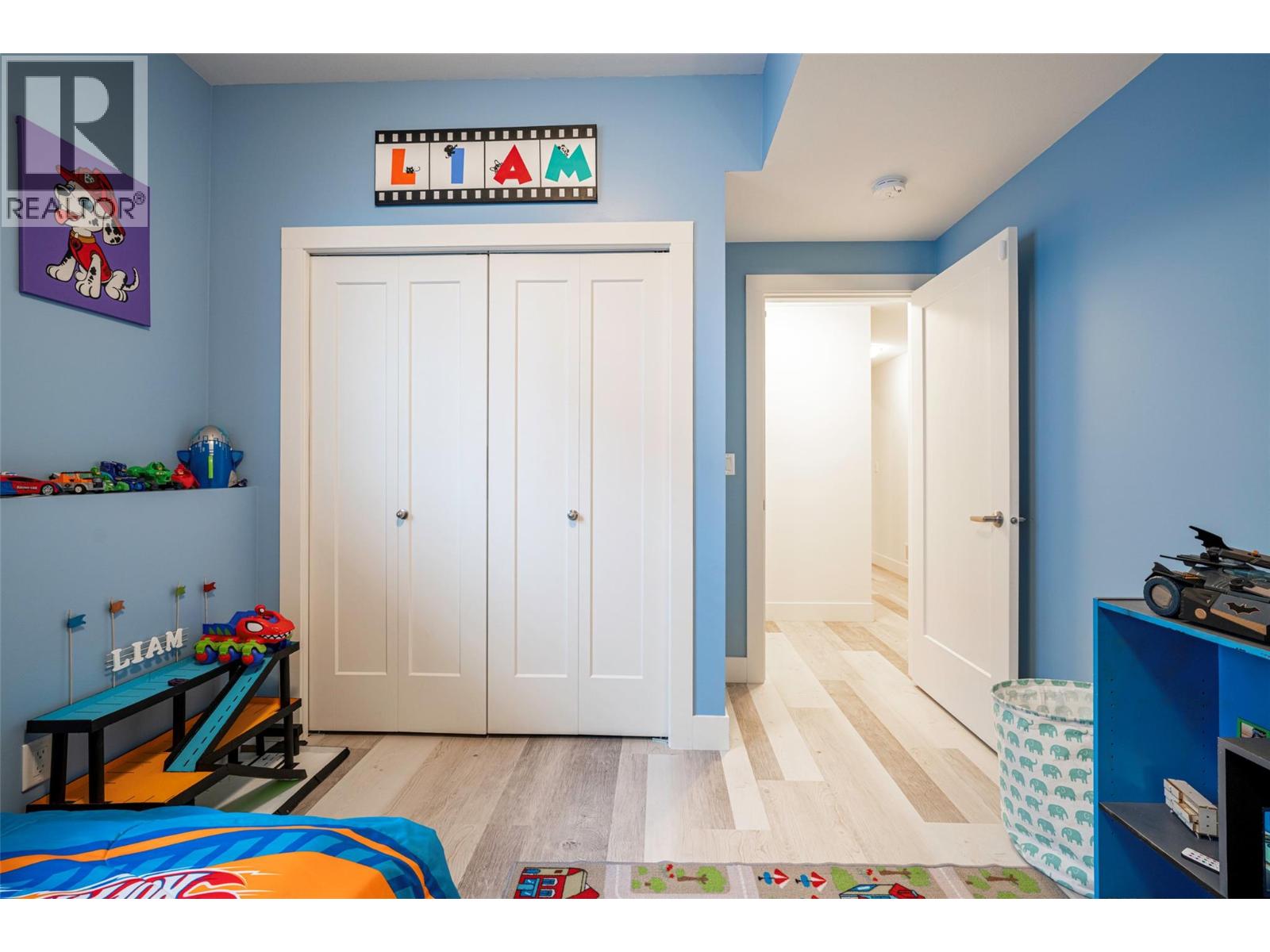 881 Mt.Ida Drive - 21
